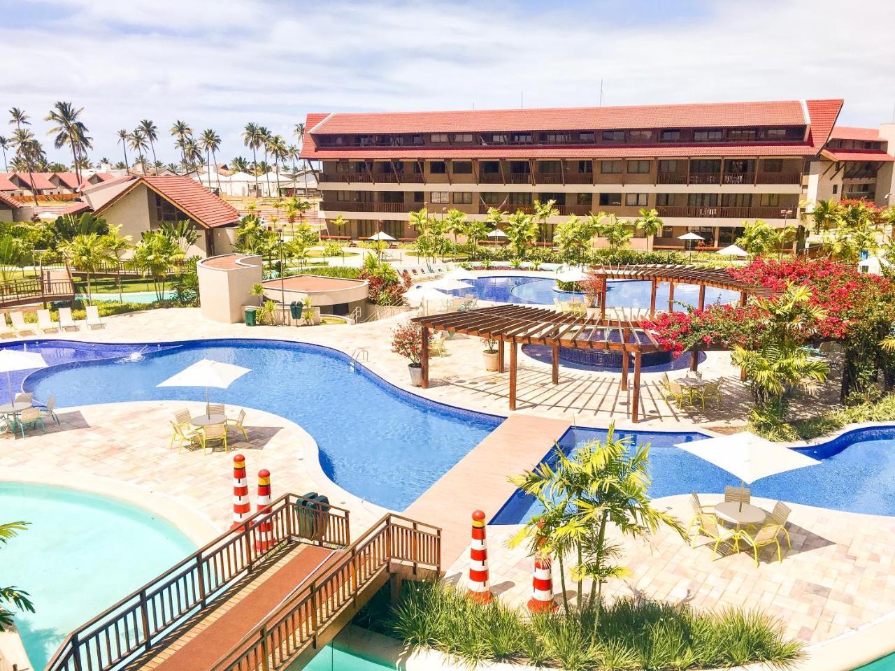 Dhea Oka Muro Alto Apartment